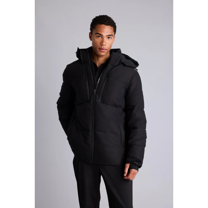 Defacto A3519AXBK81 Siyah Su İtici Rüzgar Geçirmez Slim Fit Kapüşonlu Fermuarlı Cepli Kışlık Mont