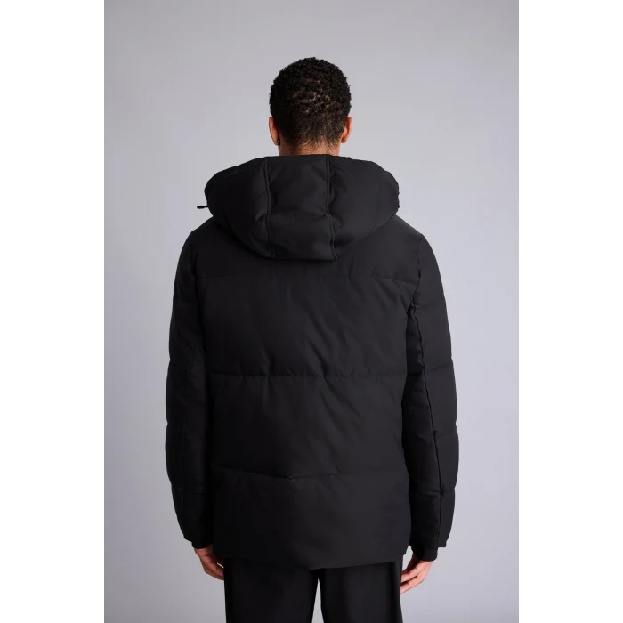 Defacto A3519AXBK81 Siyah Su İtici Rüzgar Geçirmez Slim Fit Kapüşonlu Fermuarlı Cepli Kışlık Mont