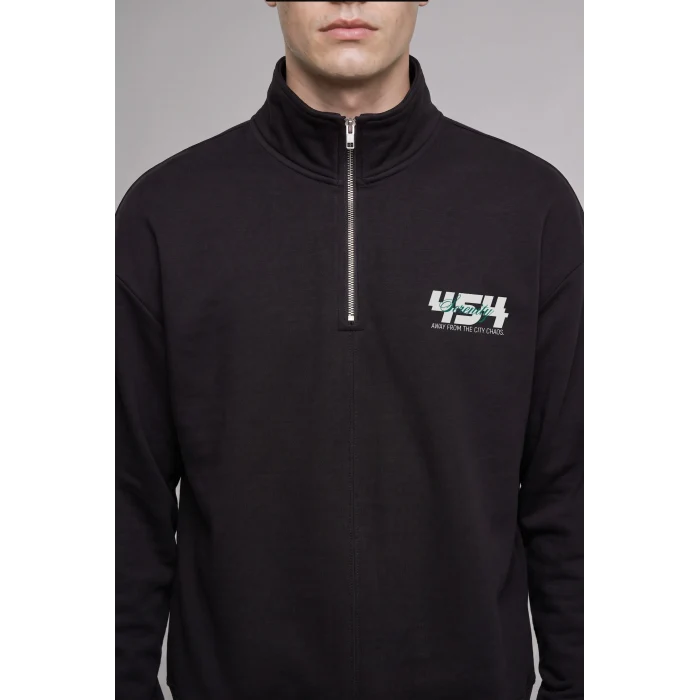 Defacto H3868AXBK81 Siyah Boxy Fit Yarım Fermuarlı Dik Yakalı Baskılı Uzun Kollu Sweatshirt