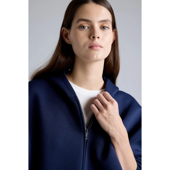 Defacto H5571AXNV241 Lacivert Relaxed Fit Kapüşonlu Fermuarlı Cepli Skuba Kumaş Basic Sweatshirt Hırka
