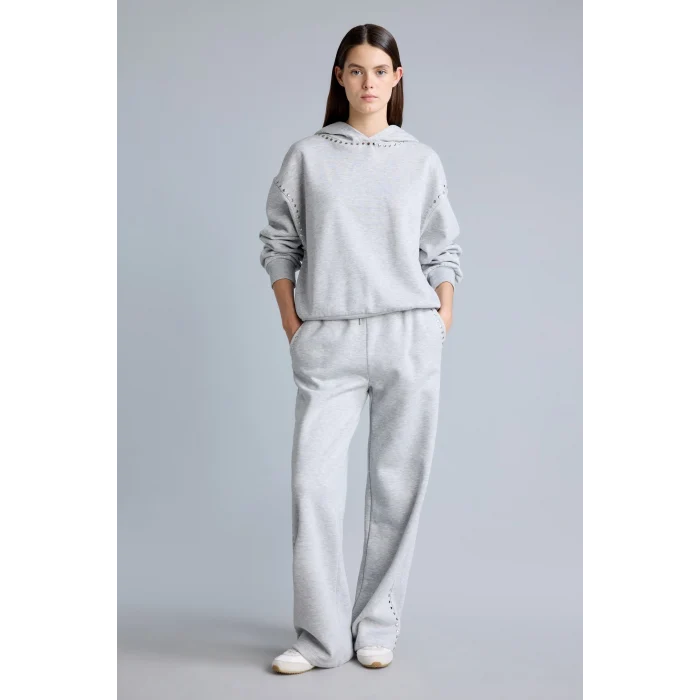 Defacto I3344AXGR93 Gri Straıght Fıt İşlemeli Beli Lastikli Geniş Paça Eşofman Altı