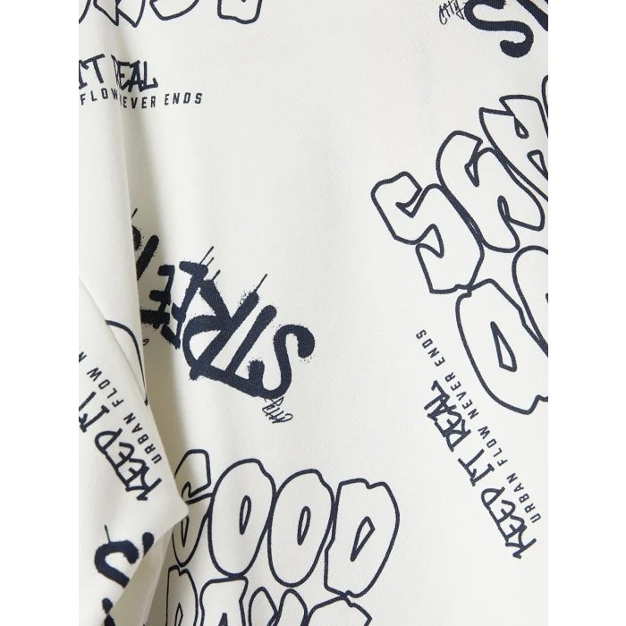 LCW Kids Ekru Kapüşonlu Erkek Çocuk Sweatshirt