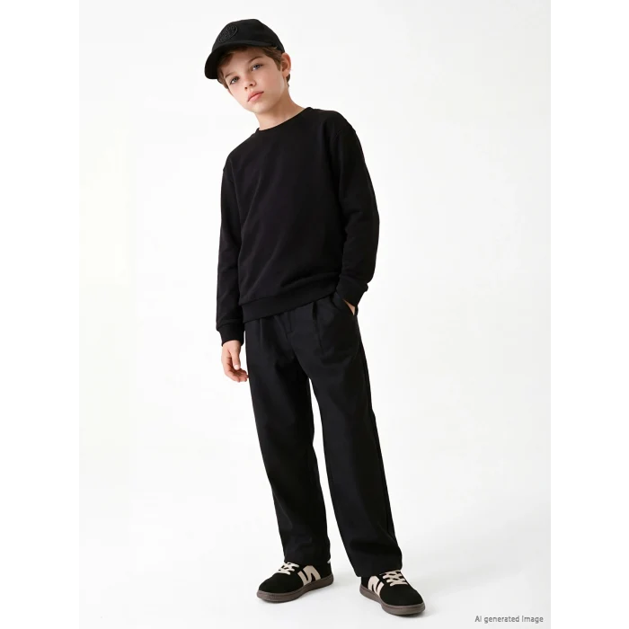 LCW Kids Siyah Bisiklet Yaka Erkek Çocuk Sweatshirt