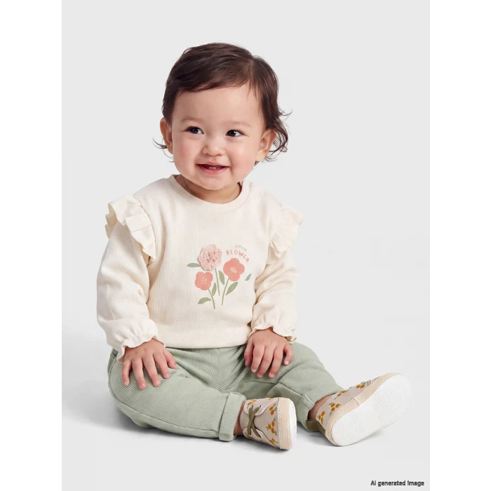 LCW baby Ekru Çiçek Baskılı Kız Bebek Takım