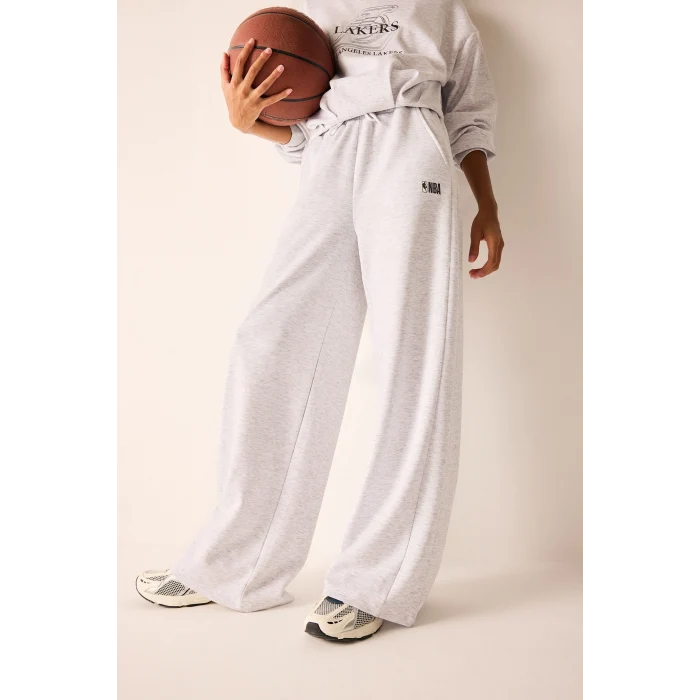 Defacto H4236AXGR421 Gri NBA Los Angeles Lakers Wide Leg Cepli Geniş Paça Beli Lastikli Skuba Dalgıç Kumaş Sporcu Eşofman Altı