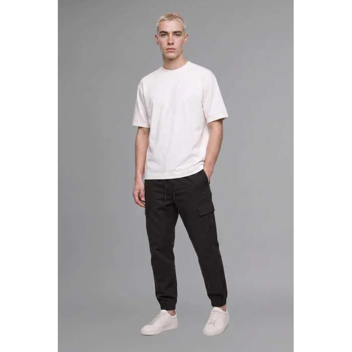 Defacto F4681AXBK81 Siyah Regular Fit Beli Bağcıklı Kargo Cepli Jogger Pantolon