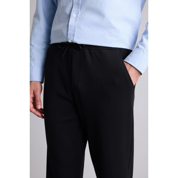 Defacto E7829AXBK81 Siyah Regular Fıt Cepli Düz Paça Pantolon