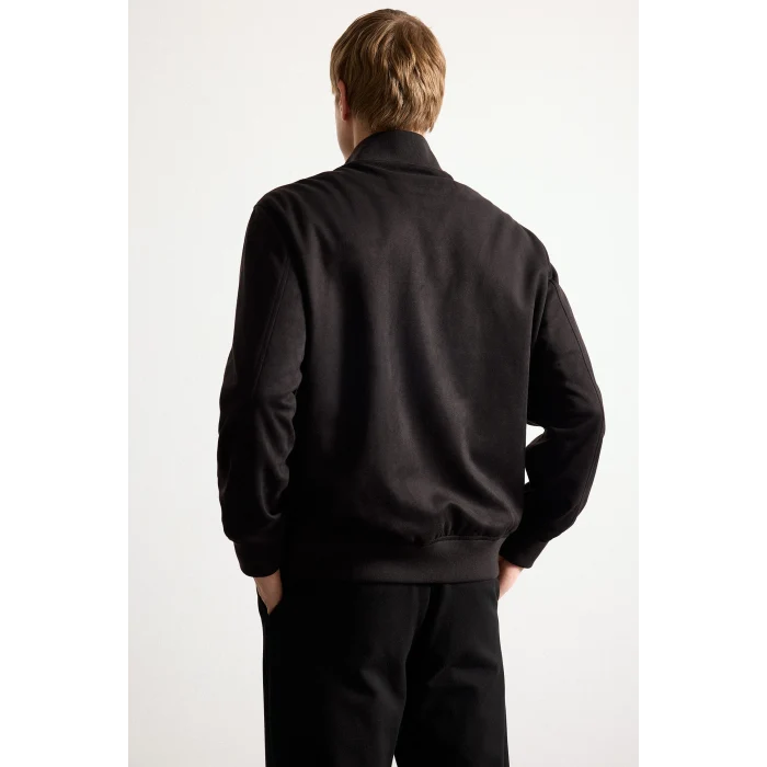 Defacto D1524AXBK27 Siyah Ultra Yumuşak Slim Fit Dik Yaka Astarlı Fermuarlı Cepli Süet Mevsimlik Mont