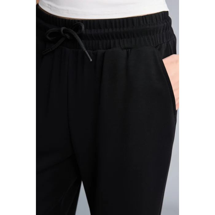 Defacto H7169AXBK81 Siyah Straight Fit Beli Bağcıklı Standart Paça Modal Sporcu Eşofman Altı