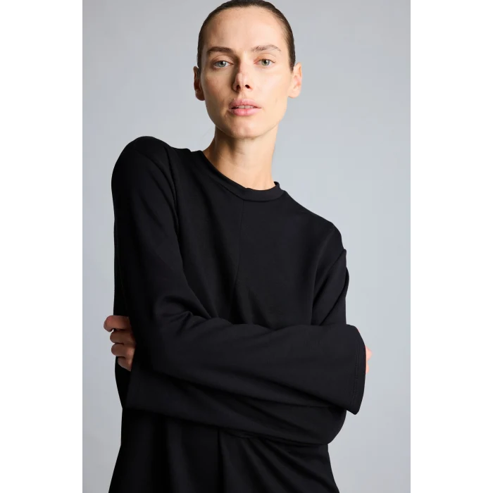 Defacto I4194AXBK81 Siyah Regular Fit Bisiklet Yaka Önü Dikiş Detaylı Uzun Kollu Tunik Basic Sweatshirt
