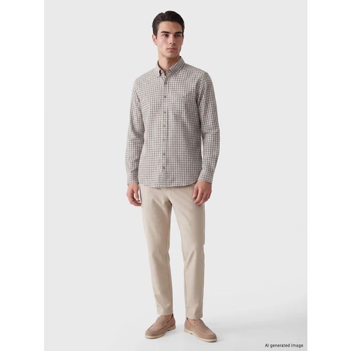 LCWAIKIKI Classic Bej Regular Fit Ekose Gabardin Erkek Gömlek