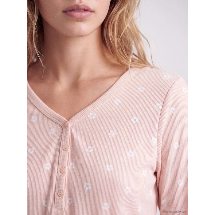 LCW Young Pembe V Yaka Çiçekli Kadın Pijama Takım