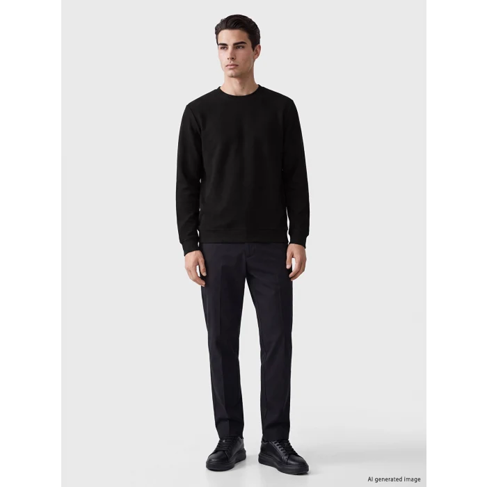 LCWAIKIKI Classic Siyah Bisiklet Yaka Erkek Sweatshirt