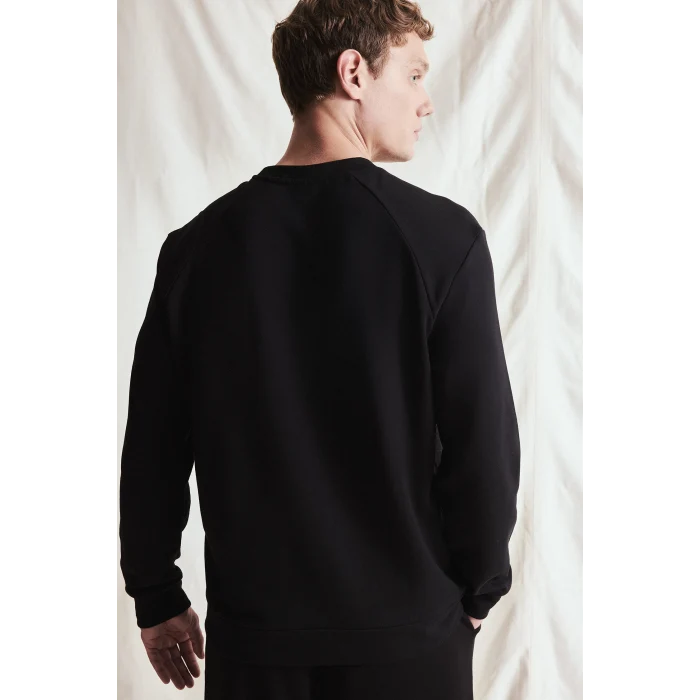 Defacto I0568AXBK81 Siyah Standart Fit Bisiklet Yaka Dikiş Detaylı Baskılı Sweatshirt