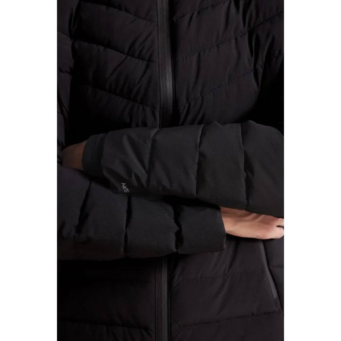 Defacto E9253AXBK81 Siyah Rüzgar Geçirmez Su İtici Regular Fit Kapüşonlu Fermuarlı Cepli Şişme Mont