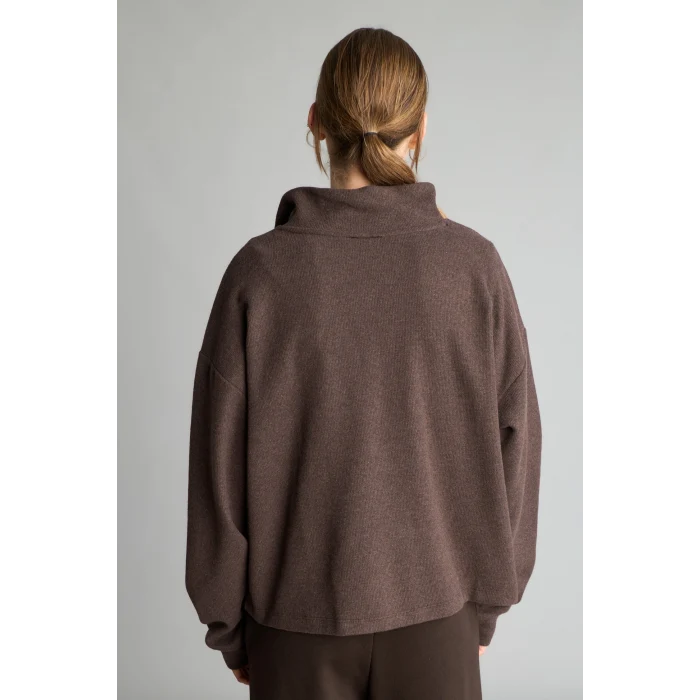 Defacto J1456AXBN151 Kahve Relaxed Fit Yarım Fermuarlı Nakışlı Selanik Kumaş Sweatshirt