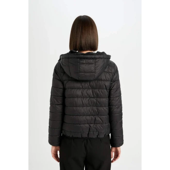 A0581 Su İtici Kapüşonlu Çift Taraflı Fermuarlı Cepli Pelüş Şişme Mont