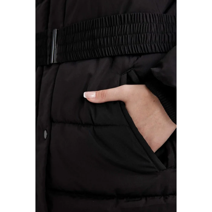 A1218 Su Geçirmez Kapüşonlu Suni Kürklü Parka