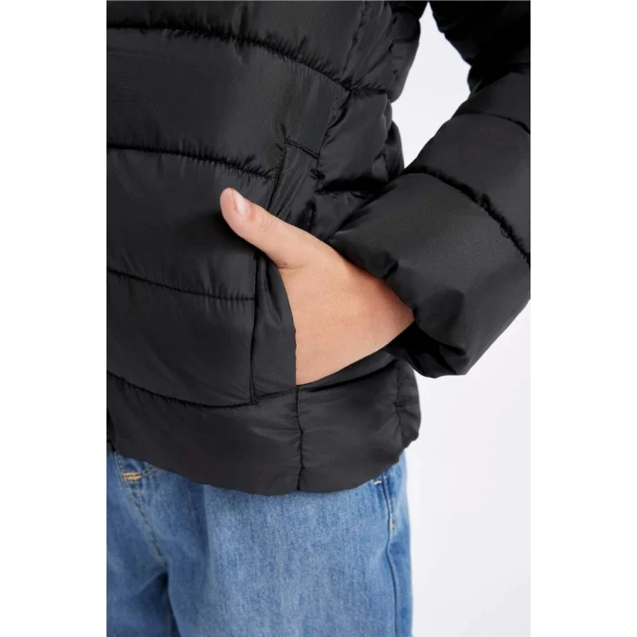 A1875 Su İtici Kapüşonlu Şişme Mont