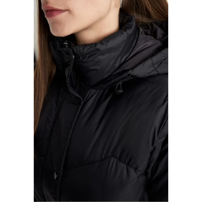 A1939 Su Geçirmez Relax Fit Kapüşonlu İnce Parka