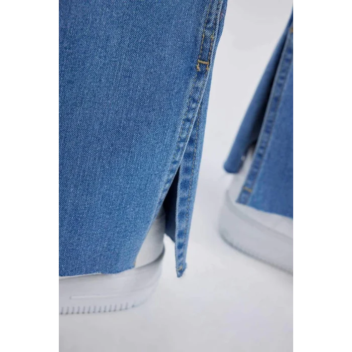 A2224 Slim Flare Fit Yırtmaçlı Jean Pantolon