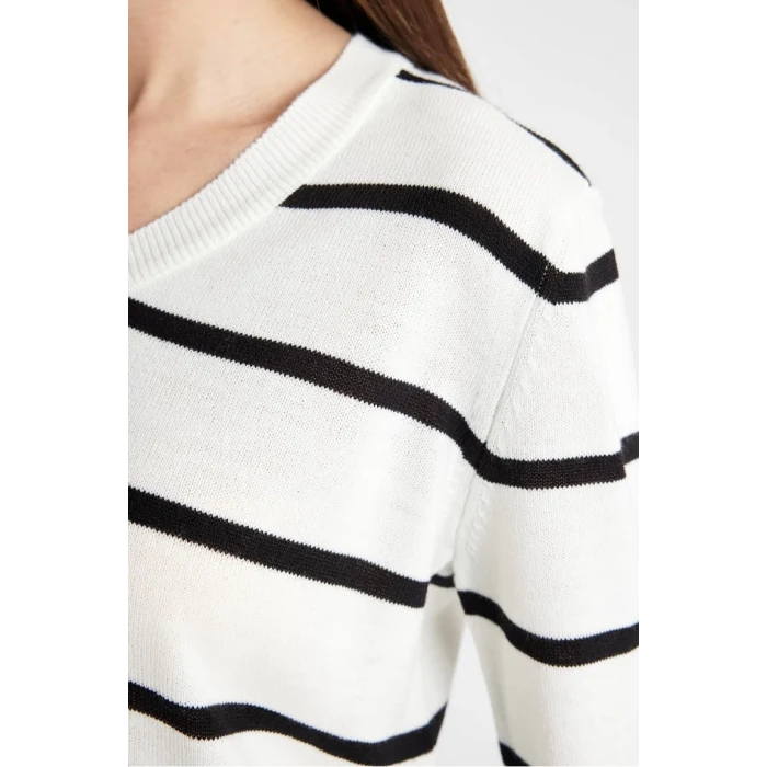 A2359 Relax Fit V Yaka Kazak