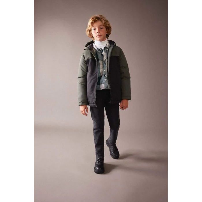 A2521 Kapüşonlu Mont