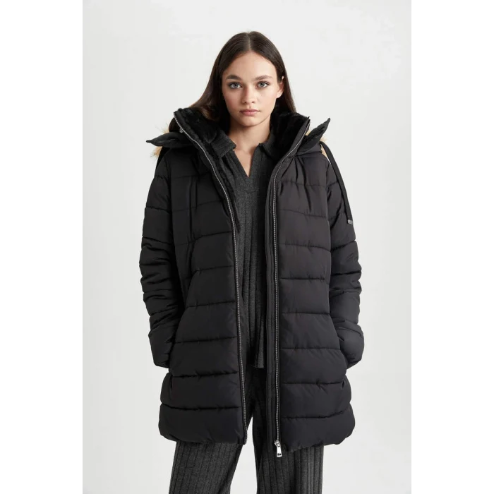 A2969 Su İtici Kapüşonlu Suni Kürklü Mont