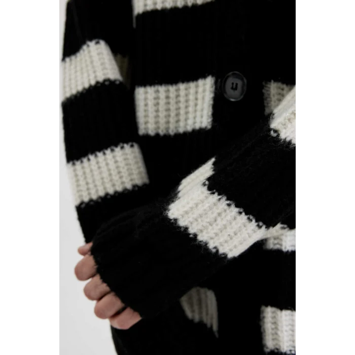 A3853 Oversize Fit Çizgili V Selanik Kumaş Hırka