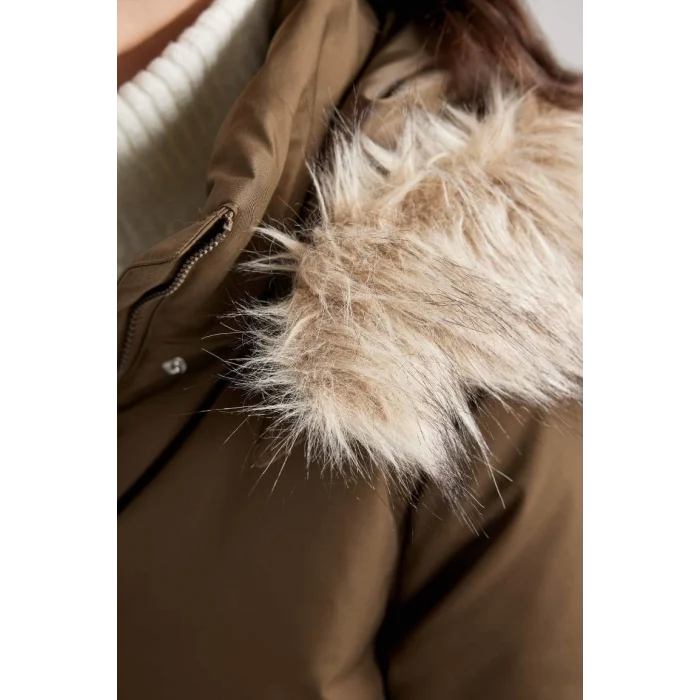 A4074 Su İtici Oversize Geniş Kalıp Çıkarılabilir Suni Kürk Kapüşonlu Fermaur Çıtçıt Kapmalı Cepli Mont Parka
