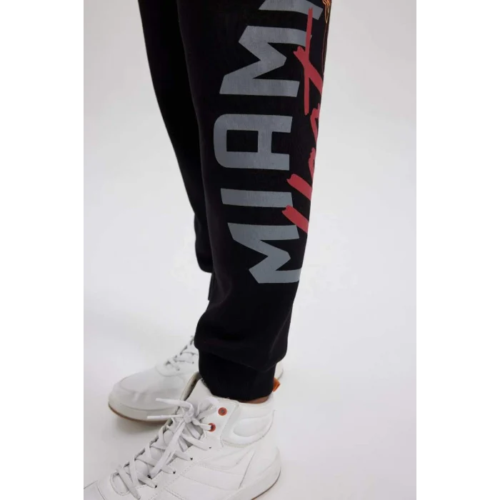 A4122 NBA Miami Heat Slim Fit Jogger Eşoftman Altı