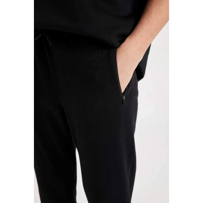 A4387 Jogger Slim Fit Dar Kesim Beli Bağcıklı Lastikli Paça Fermuar Cepli Eşofman Altı
