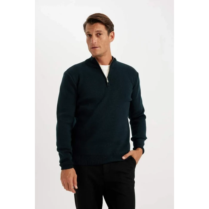 A5184 Standart Fit Normal Kesim Dik Yaka Fermuarlı Basic Düz Triko Kazak