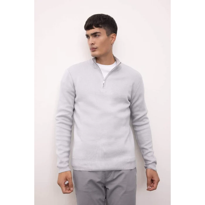 A5184 Gri Standart Fit Normal Kesim Bato Yaka Fermuarlı Basic Düz Triko Kazak