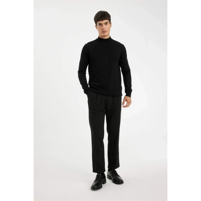 A5282 Siyah Standart Fit Normal Kesim Yarım Balıkçı Yaka Basic Düz Triko Kazak