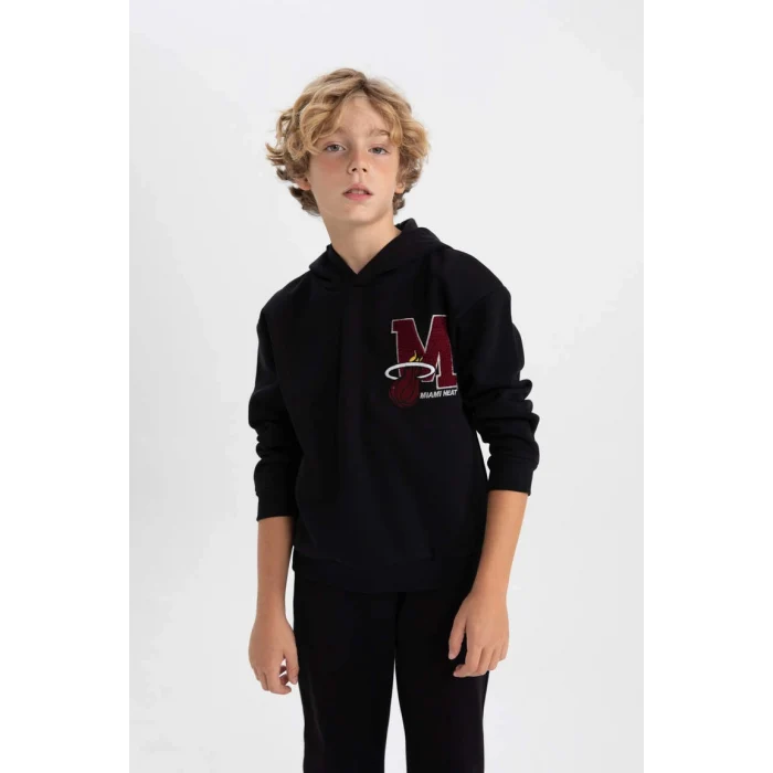 A5532 NBA Miami Heat Oversize Fit Sweat Shirt