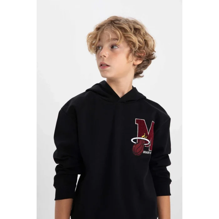 A5532 NBA Miami Heat Oversize Fit Sweat Shirt