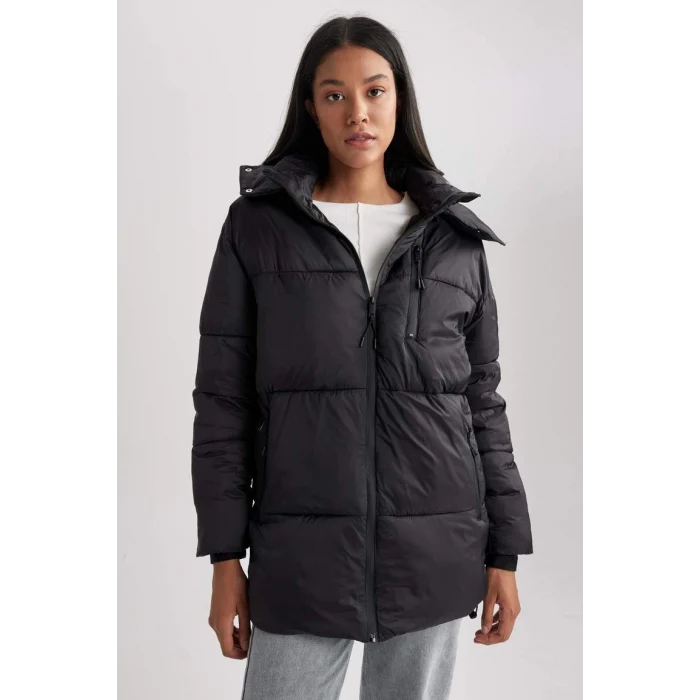 A7167 Su Geçirmez Relax Fit Kapüşonlu Mont