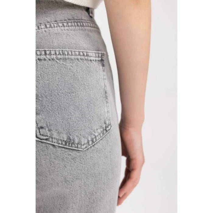 A7491 Mom Fit Jean Bilek Boy Pantalon