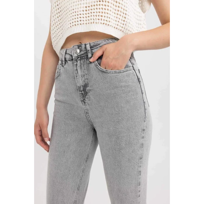 A7491 Mom Fit Jean Bilek Boy Pantalon