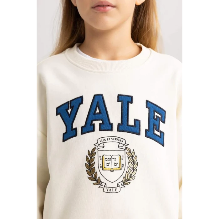 A7737 Yale University Relax Fit Sweatshirt