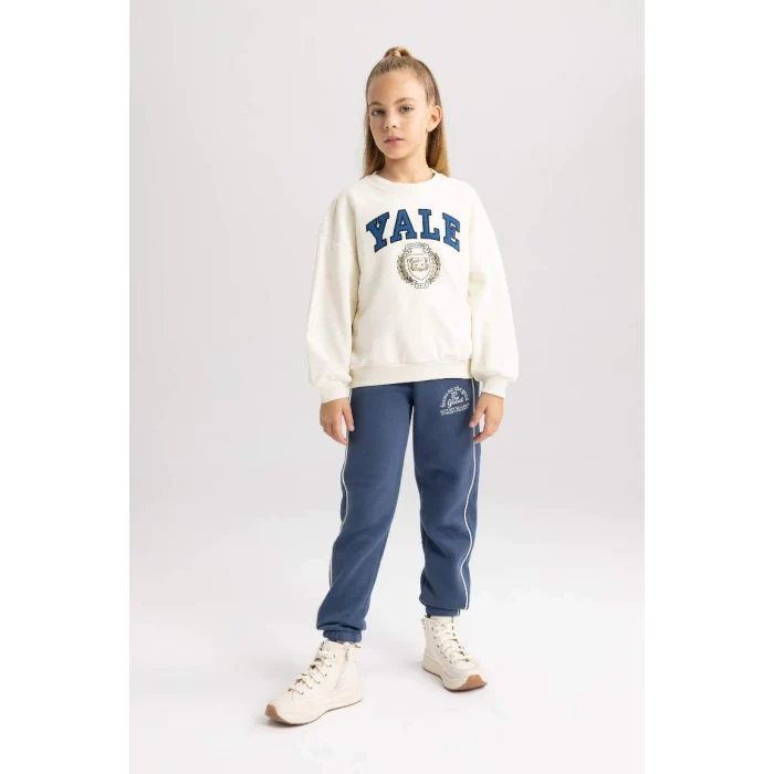A7737 Yale University Relax Fit Sweatshirt