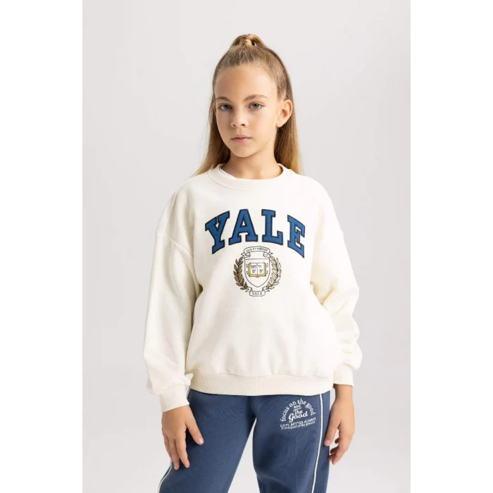 A7737 Yale University Relax Fit Sweatshirt