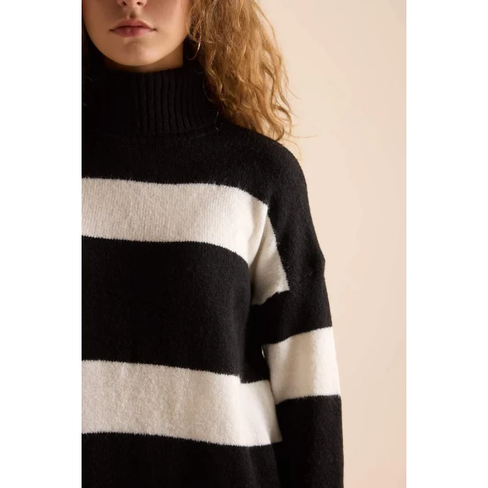 A8595 Relax Fit Çizgili Balıkçı Yaka Tunik