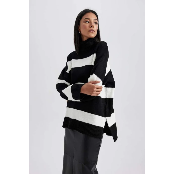 A8595 Relax Fit Çizgili Balıkçı Yaka Tunik