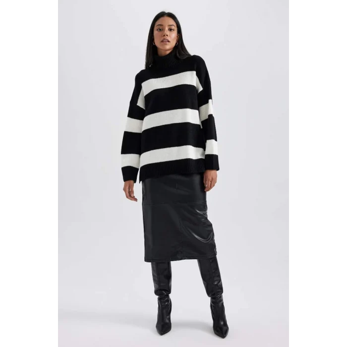 A8595 Relax Fit Çizgili Balıkçı Yaka Tunik