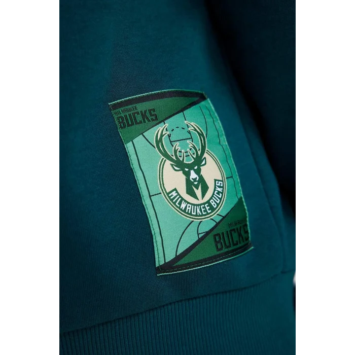 A9675 NBA Milwaukee Bucks Sweat Shirt