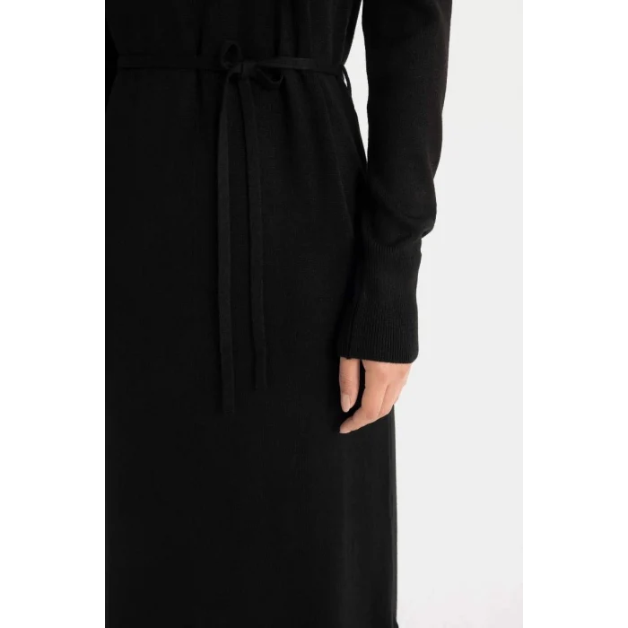 A9807 Yarım Balıkçı Yaka Uzun Kollu Maxi Elbise