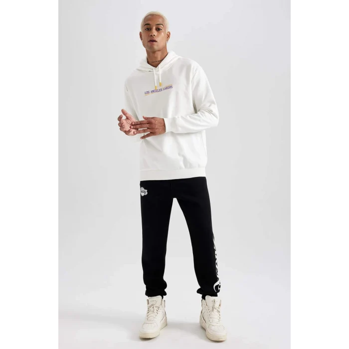 A9840 NBA Los Angeles Lakers Sweat Shirt