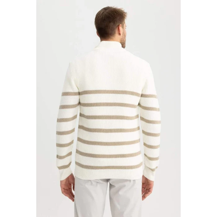 B0580 Standart Fit Normal Kesim Çizgili Balıkçı Yaka Triko Kazak